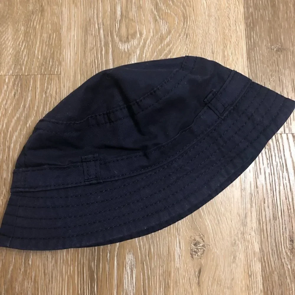 Gymboree baby navy blue sun bucket Sun hat w/strap 0-3